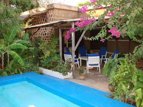 terrasse et piscine